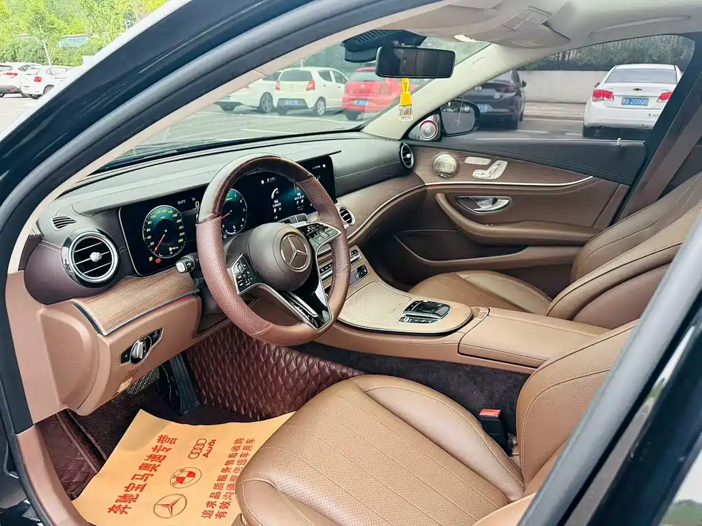 Mercedes-Benz E-Class 2021