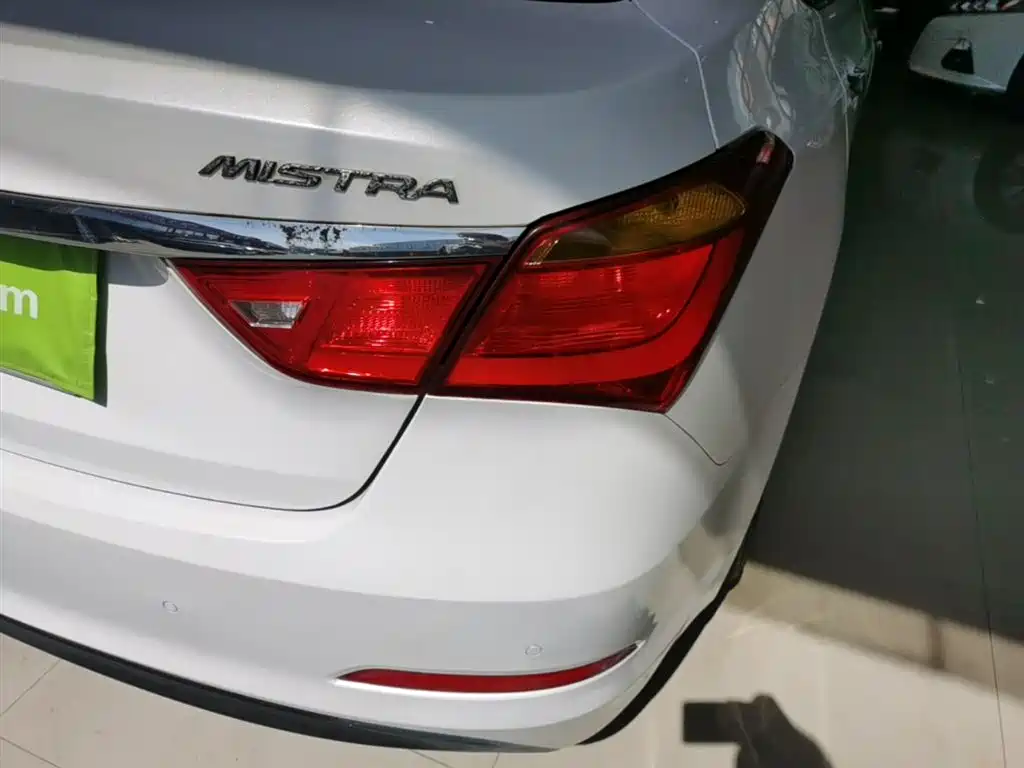 Hyundai Mistra 2015 — фото 8