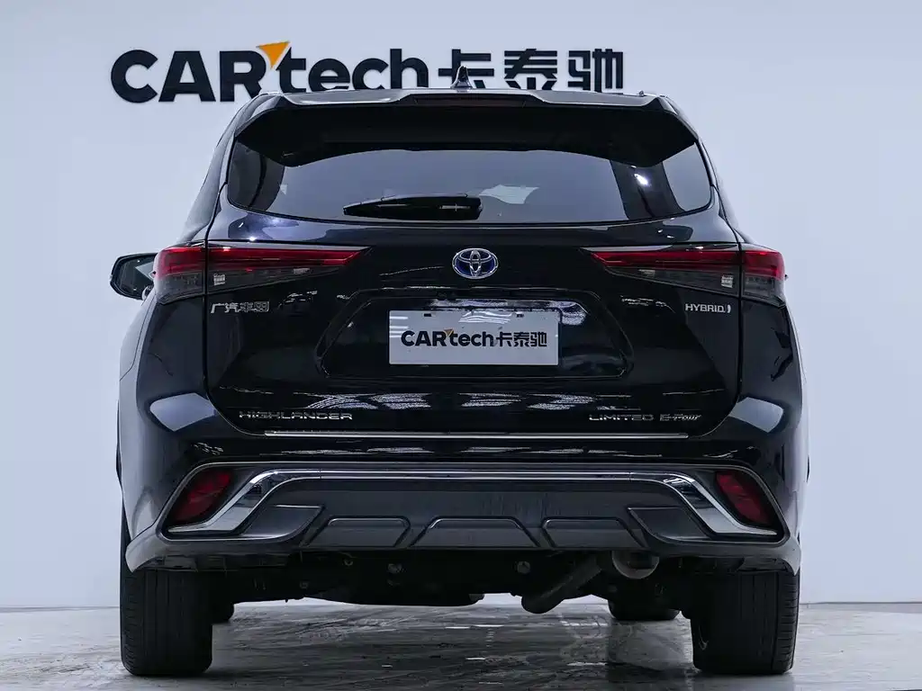 Toyota Highlander 2021