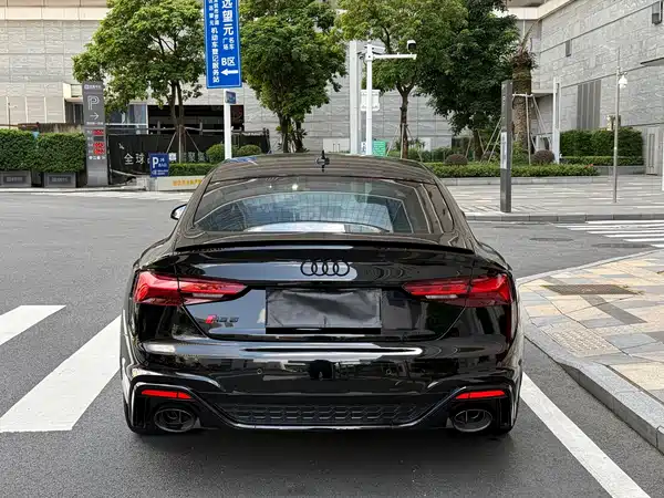 Audi RS 5 2025