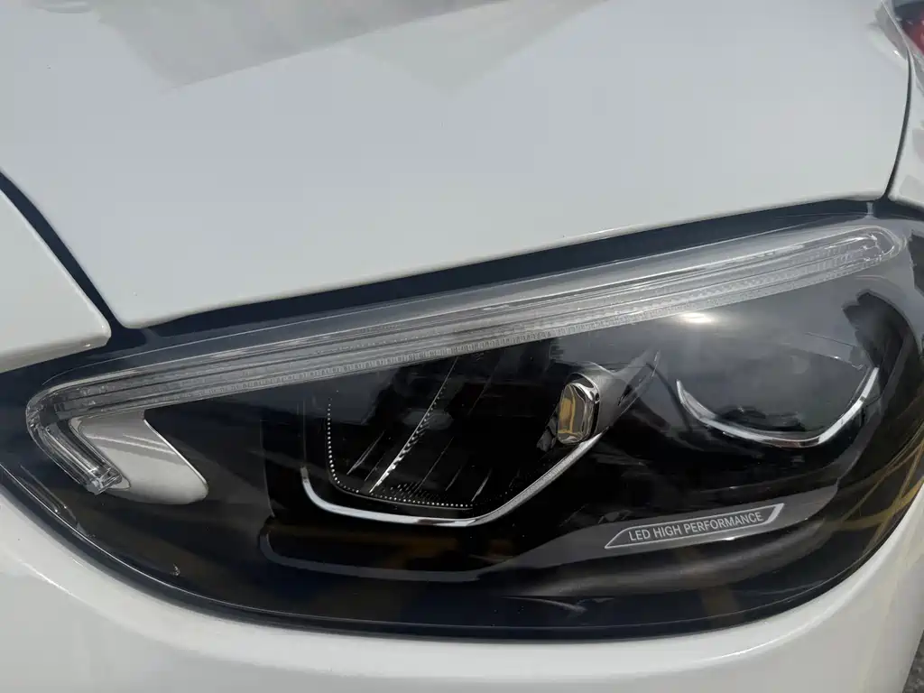 Mercedes-Benz C-Class 2023