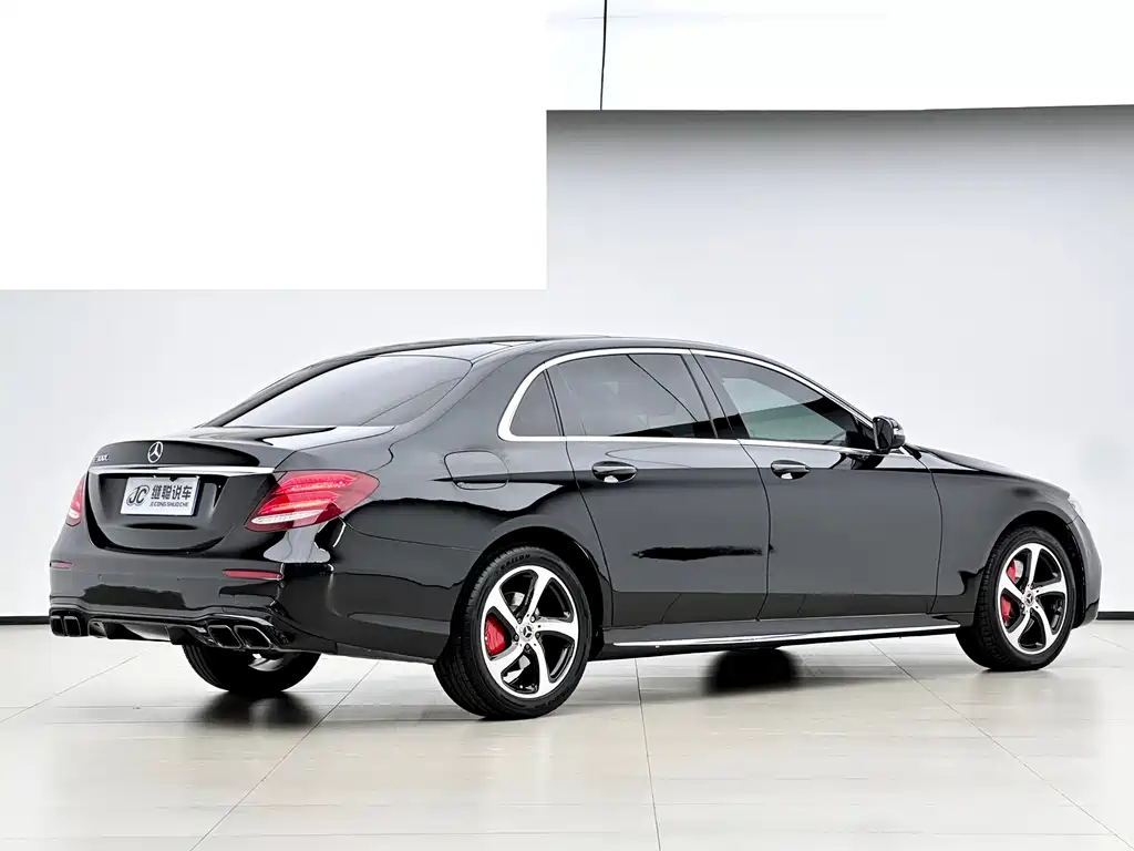Mercedes-Benz E-Class 2018 — фото 5