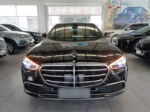 Mercedes-Benz S-Class 2022