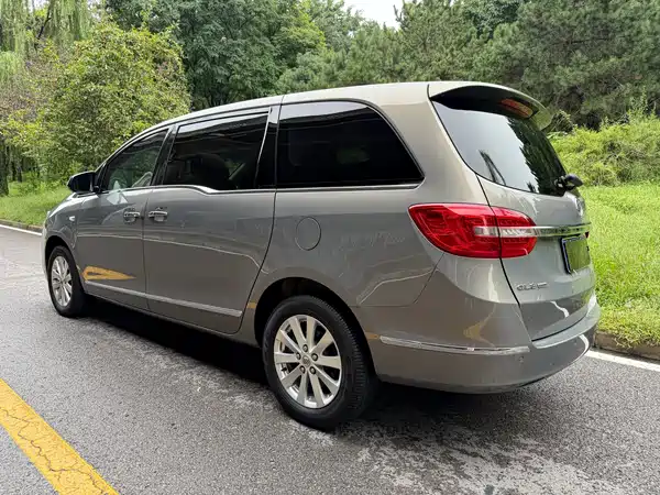 Buick GL8 2019