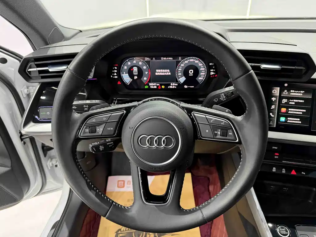 Audi A3 2022 — фото 15