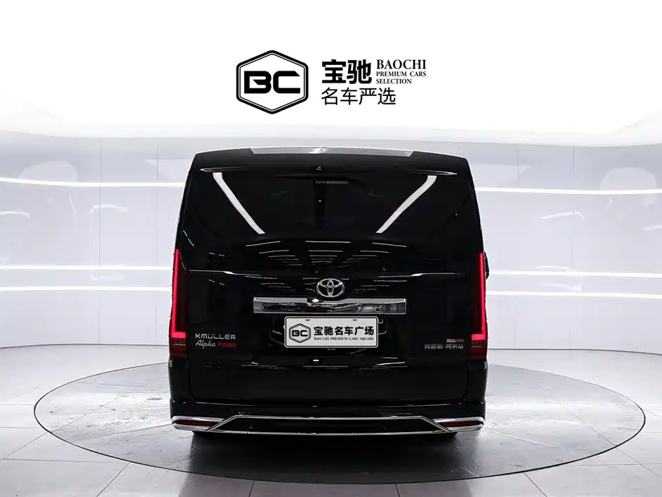 Toyota Hiace 2025 — фото 4