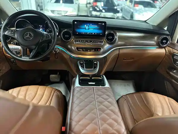 Mercedes-Benz V-Class 2021