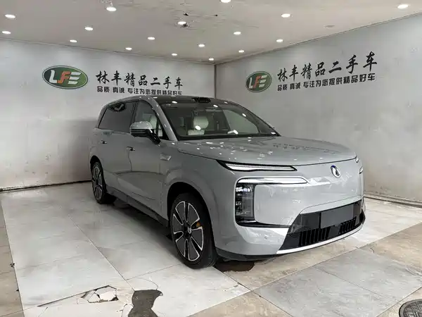 Denza N8L 2025