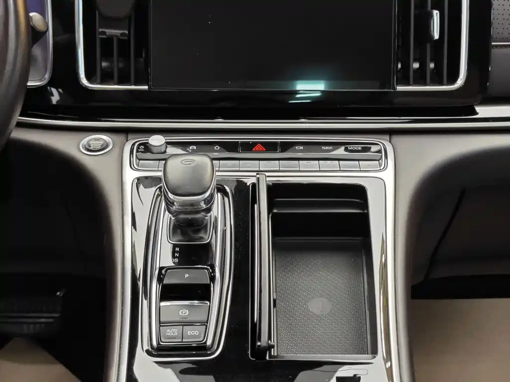 GAC Motor Trumpchi M8 2022 — фото 19