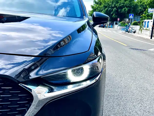 Mazda 3 Axela 2023