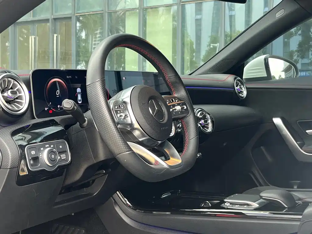 Mercedes-Benz CLA 2020 — фото 10