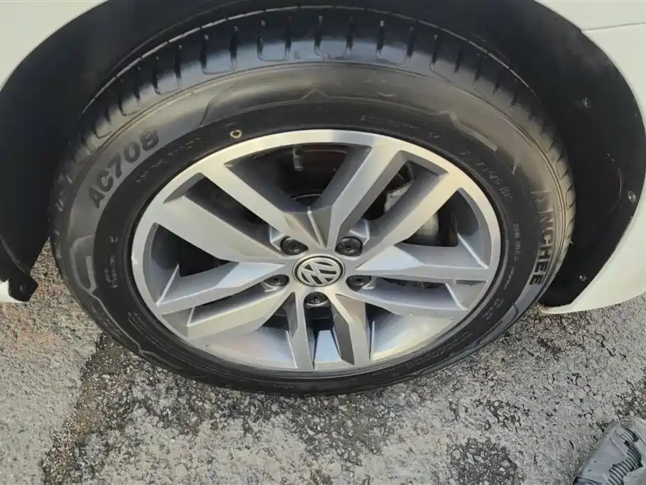 Volkswagen Golf 2017