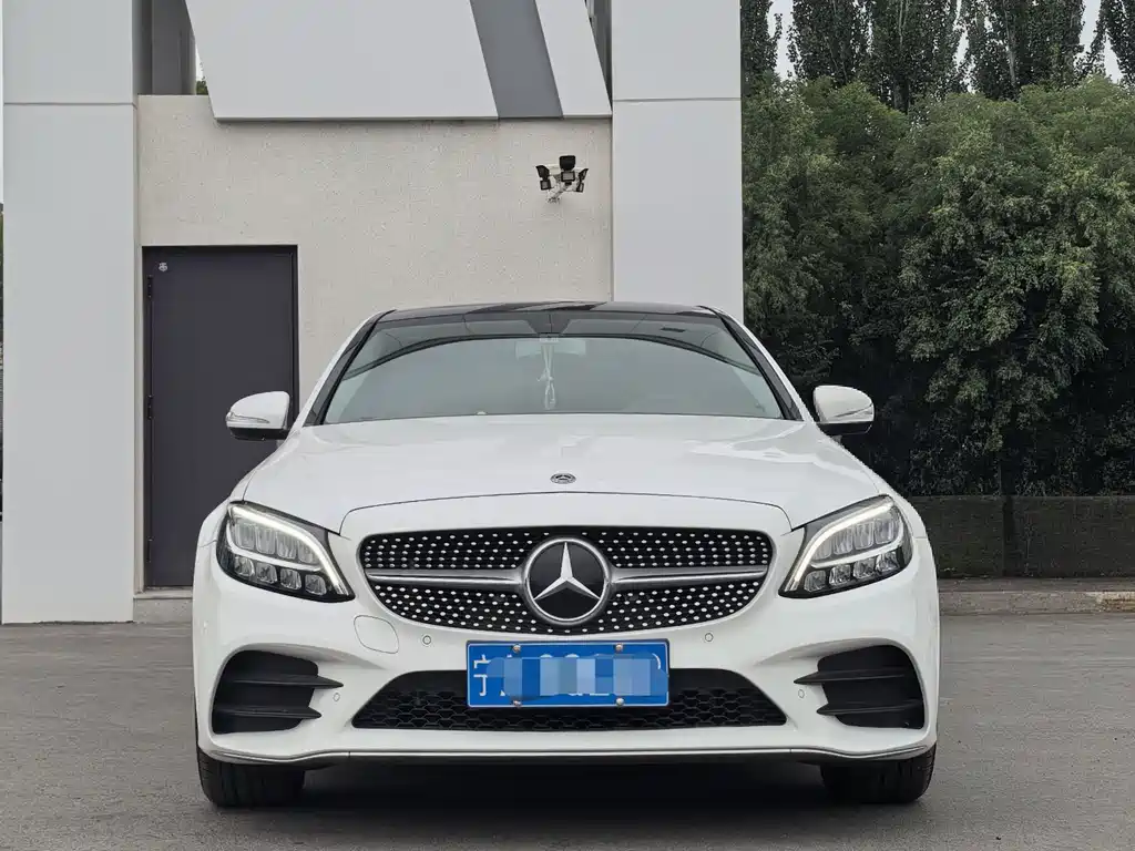 Mercedes-Benz C-Class 2020 — фото 2