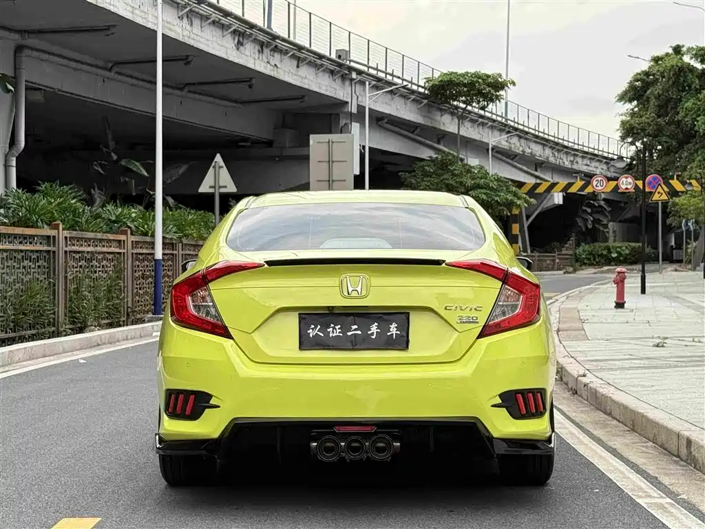 Honda Civic 2020 — фото 20