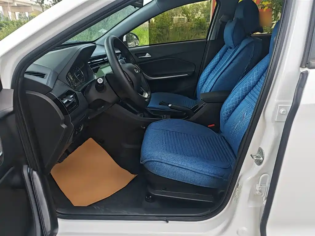 Chery Tiggo 3x 2025 — фото 15