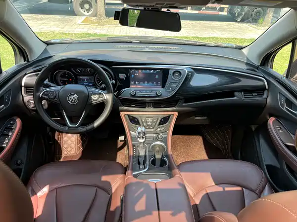 Buick Envision Plus 2018