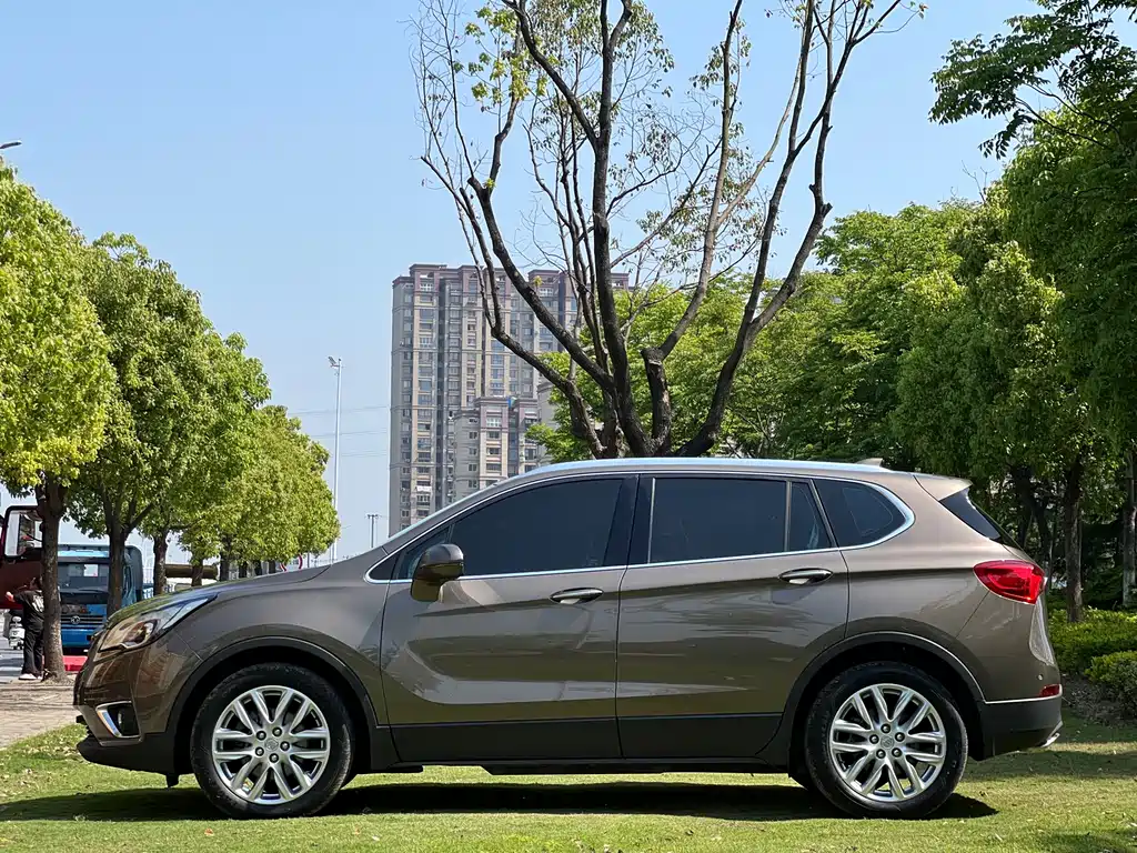 Buick Envision Plus 2018 — фото 23