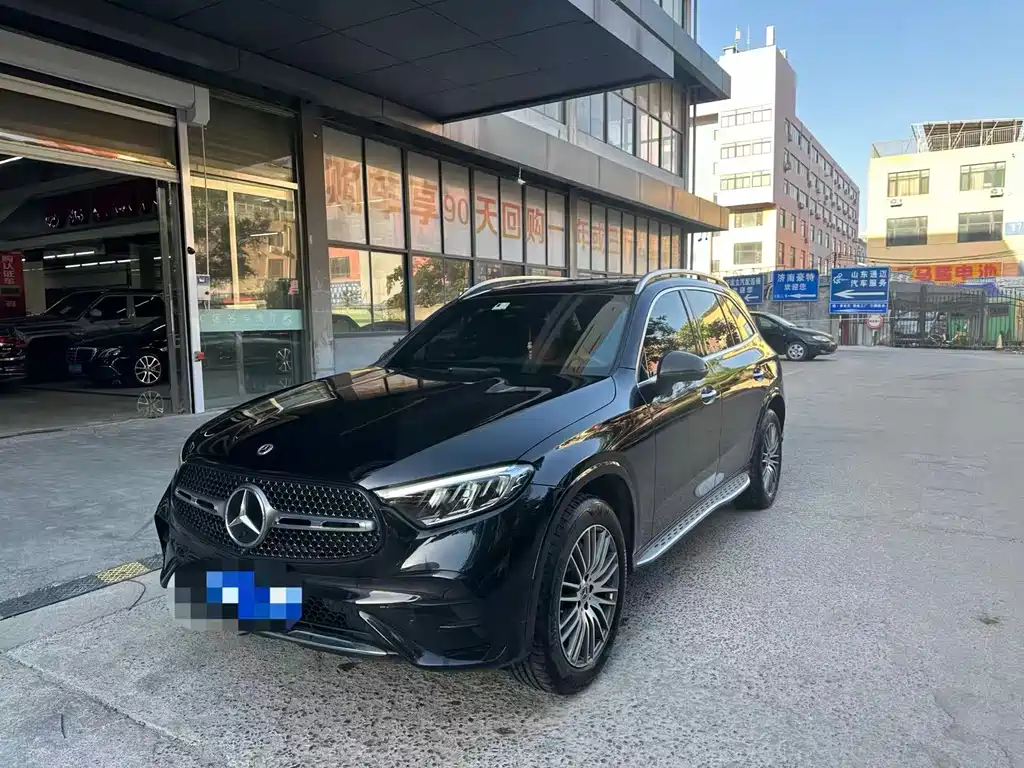Mercedes-Benz GLC 2023 — фото 1