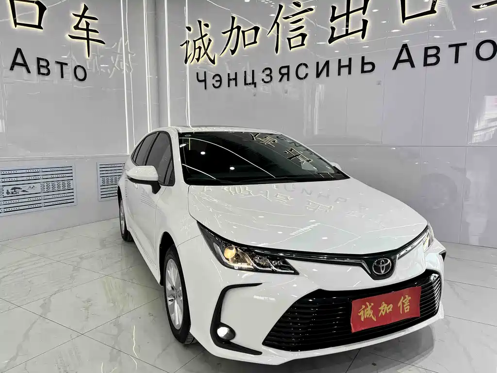 Toyota Corolla 2022 — фото 3