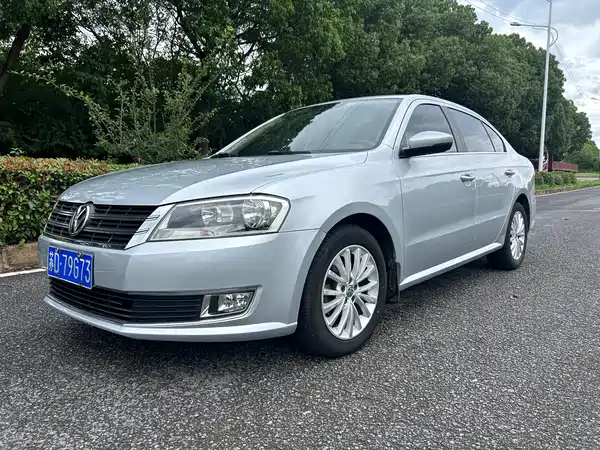 Volkswagen Lavida 2013