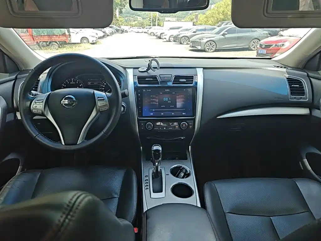 Nissan Teana 2018 — фото 10