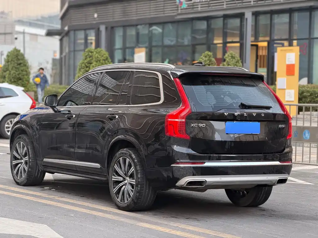 Volvo XC90 2020 — фото 7