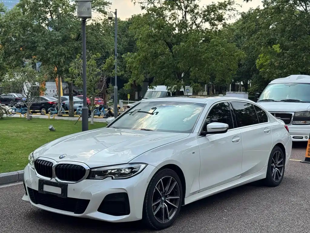 BMW 3 Series 2020