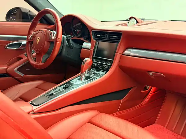 Porsche 911 2012