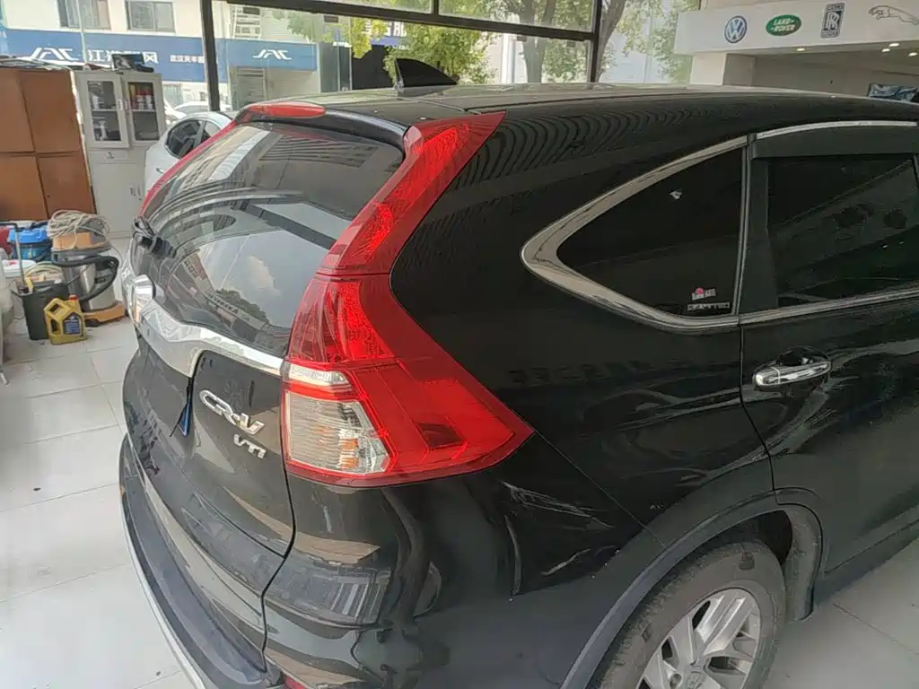 Honda CR-V 2017 — фото 8