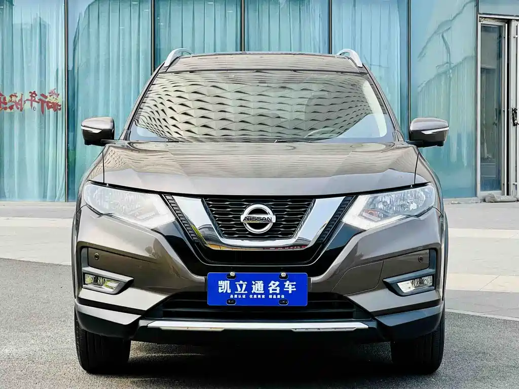 Nissan X-Trail 2018 — фото 2