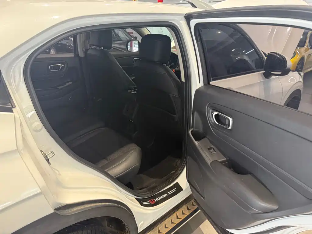Honda Vezel 2023 — фото 10