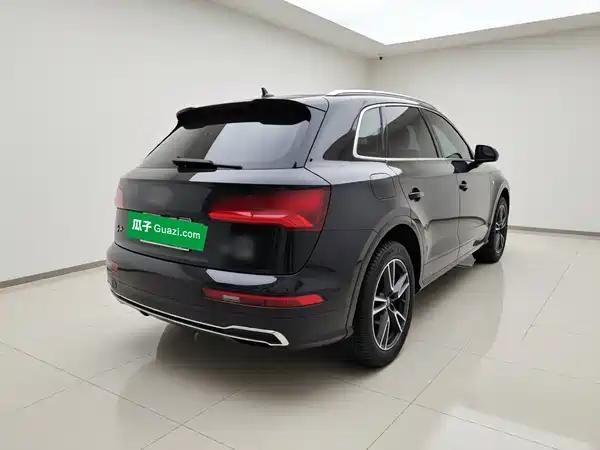 Audi Q5L 2019
