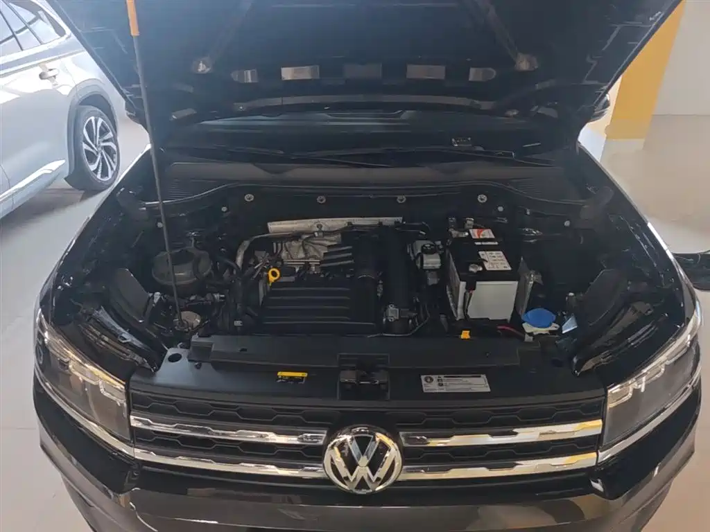 Volkswagen Tharu 2019 — фото 19