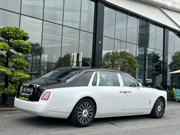 Rolls-Royce Phantom 2019
