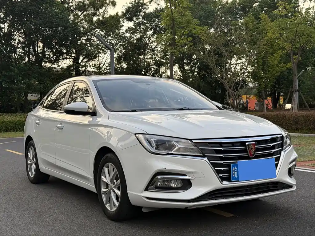 Roewe i5 2020 — фото 3