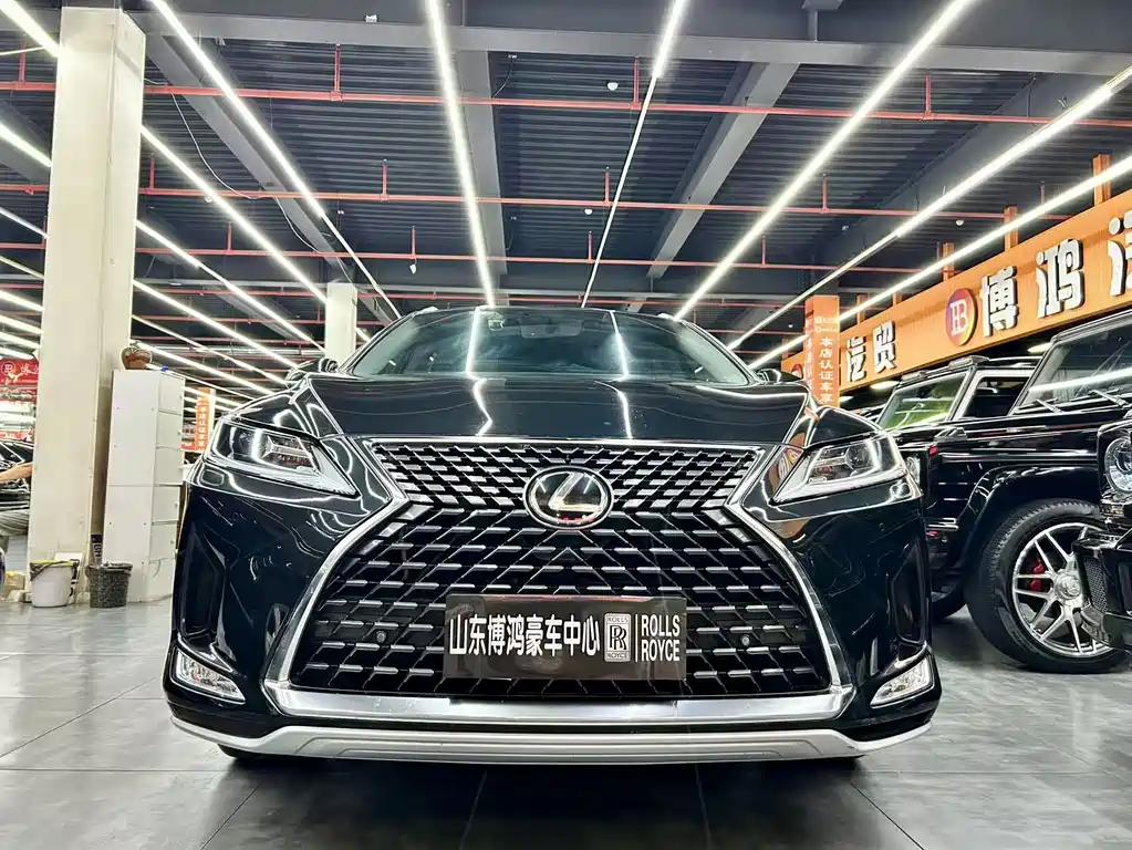Lexus RX 2020