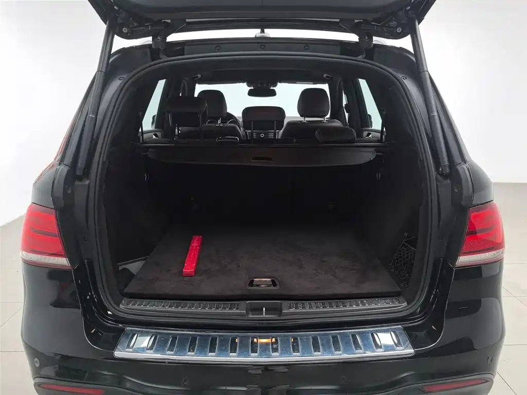 Mercedes-Benz GLE 2019 — фото 24