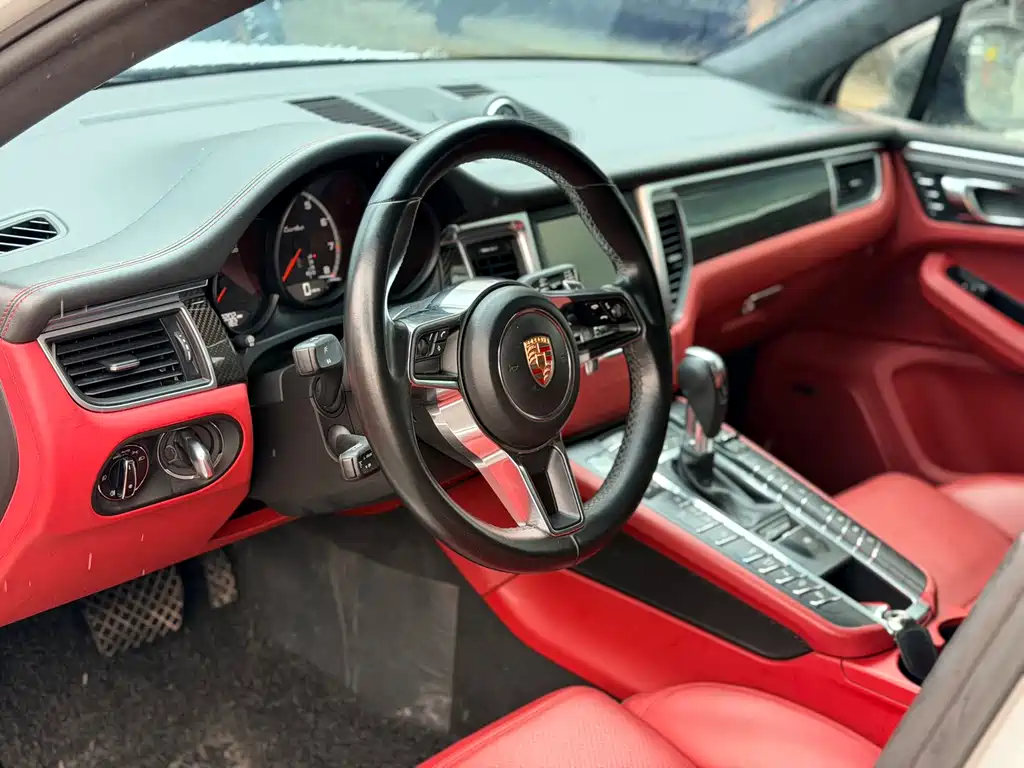 Porsche Macan 2015 — фото 8