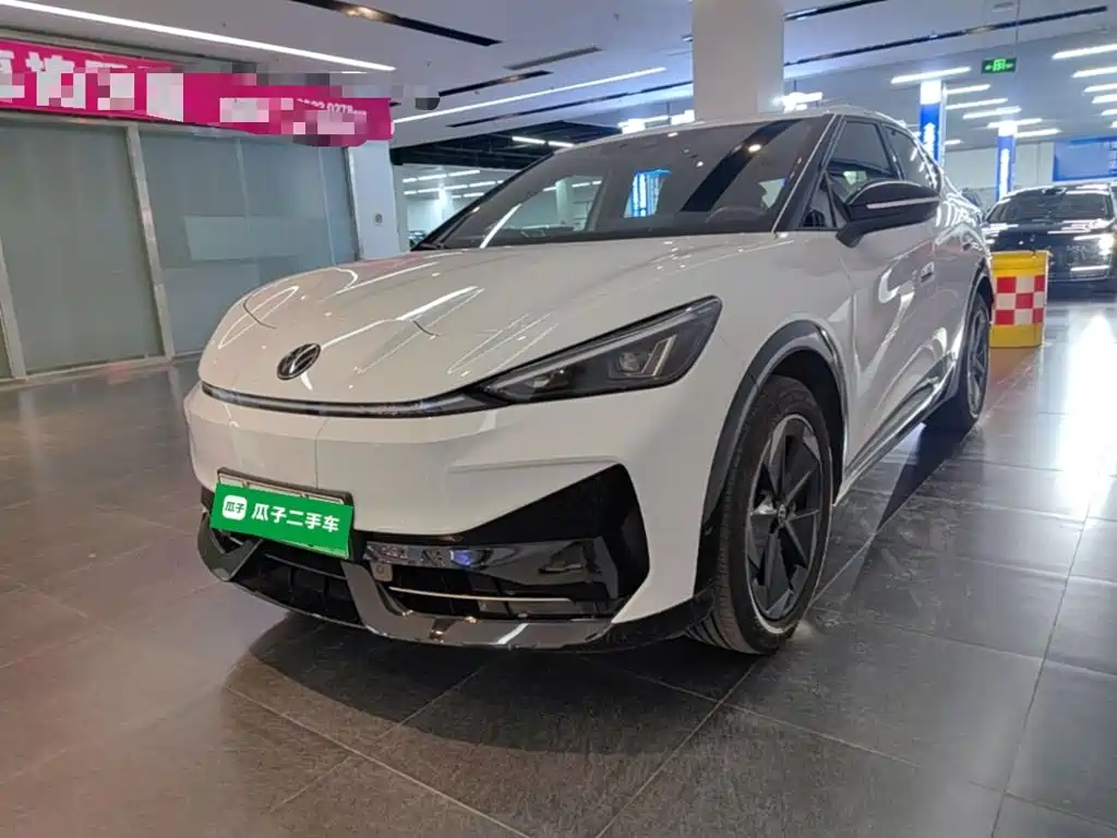 Volkswagen 06 2025