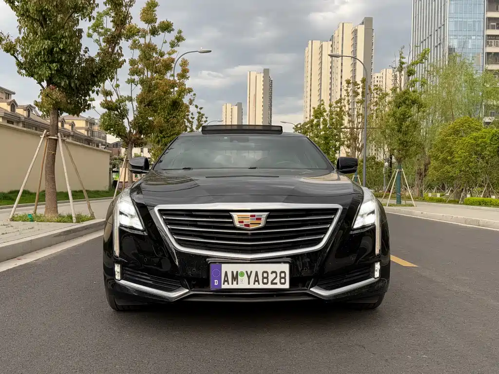 Cadillac CT6 2017 — фото 2
