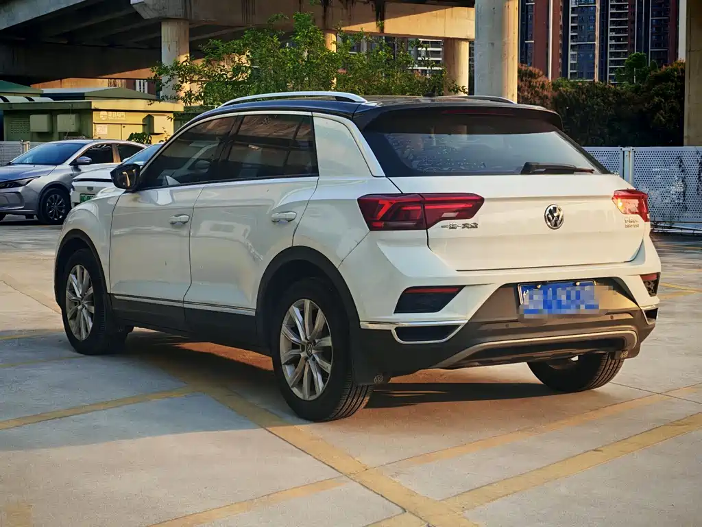 Volkswagen T-Roc 2019 — фото 7