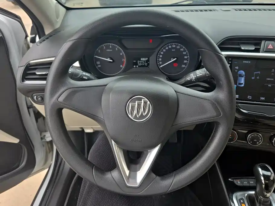 Buick Excelle 2020 — фото 15