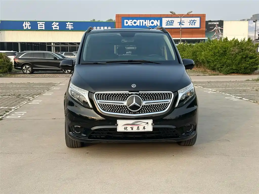 Mercedes-Benz Vito 2022 — фото 17