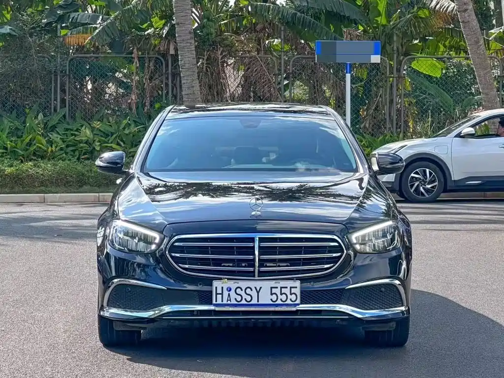 Mercedes-Benz E-Class 2023