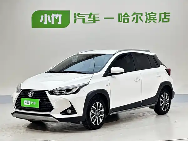 Toyota Yaris L 2022