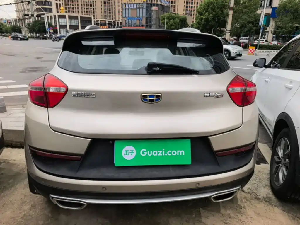 Geely Emgrand GS 2017