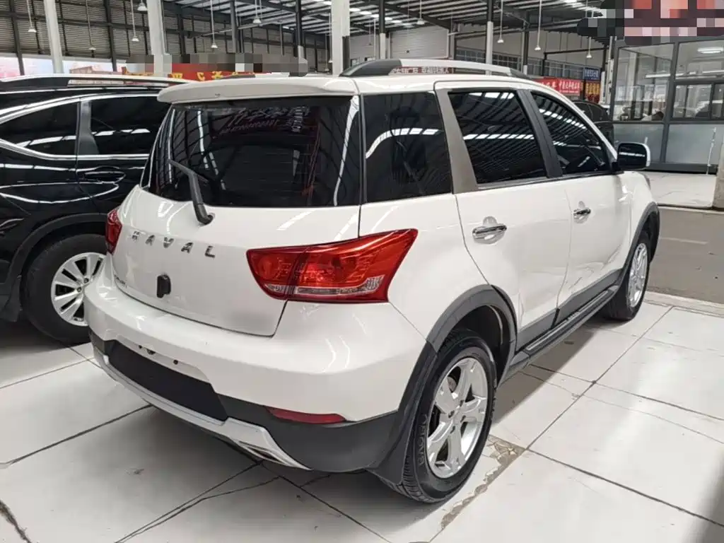 Haval H1 2017 — фото 7