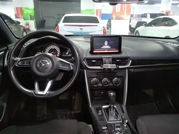 Mazda CX-4 2018
