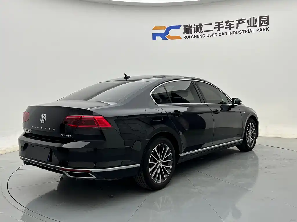 Volkswagen Magotan 2020