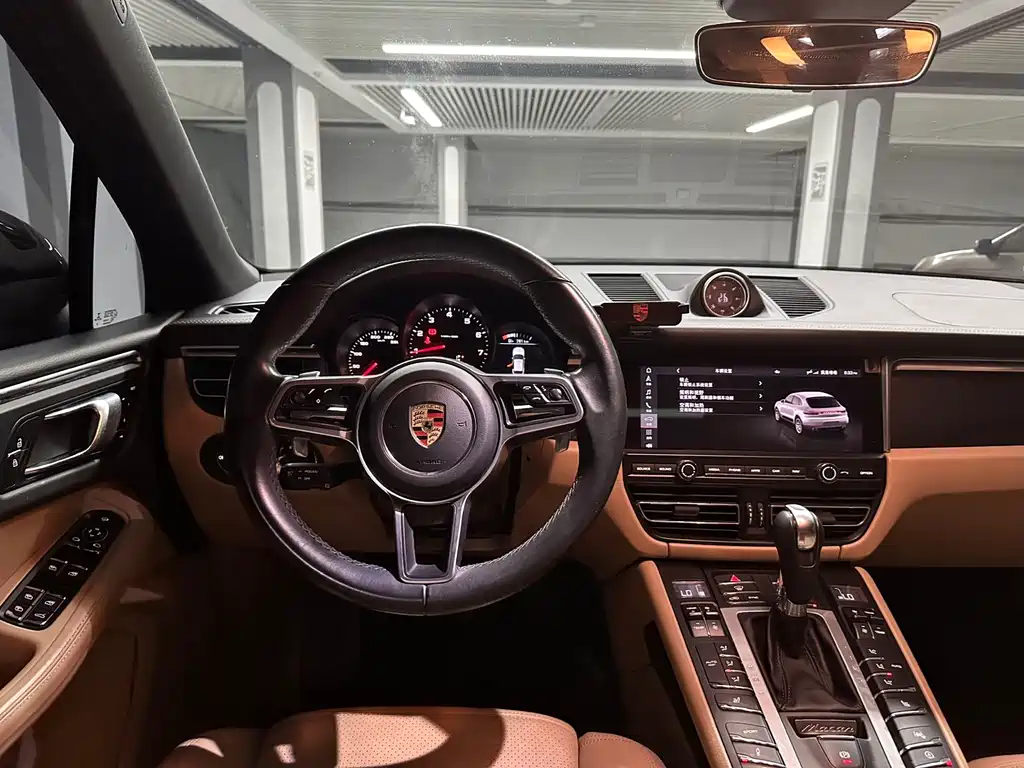 Porsche Macan 2020 — фото 9